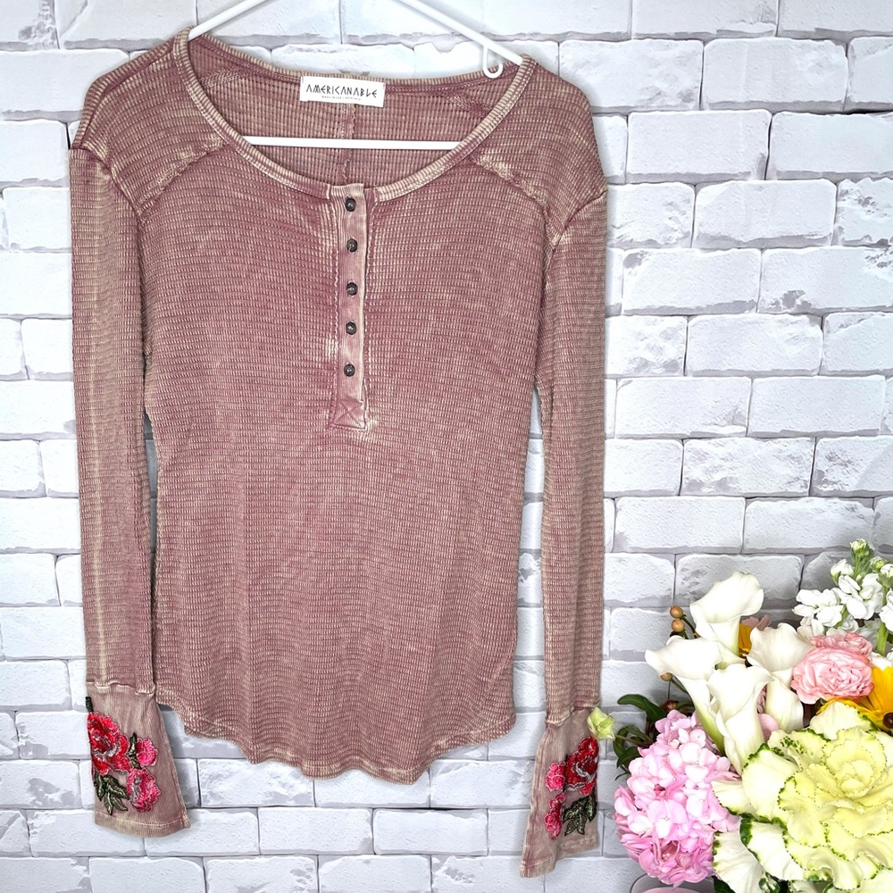 American Able long sleeve top